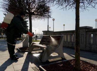 Mesto Ružomberok spustilo dezinfekciu parkov a verejných priestranstiev