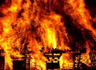 V okrese Ružomberok je vyhlásený čas zvýšeného nebezpečenstva vzniku požiaru. Na čo v tomto období dávať pozor?
