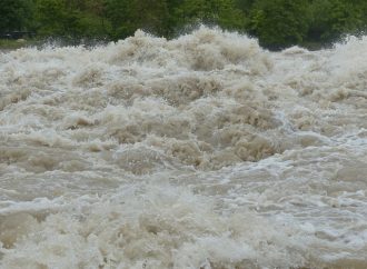V okrese Čadca platí výstraha pred povodňami