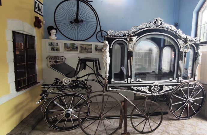 V Múzeu dopravy vystavili pohrebný koč