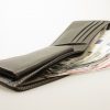 Policajti z Námestova objasnili prípad zabudnutej peňaženky