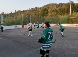 Ako dopadol XIV. Hokejbalový turnaj o pohár starostu obce Skalité? Pozrite si výsledky