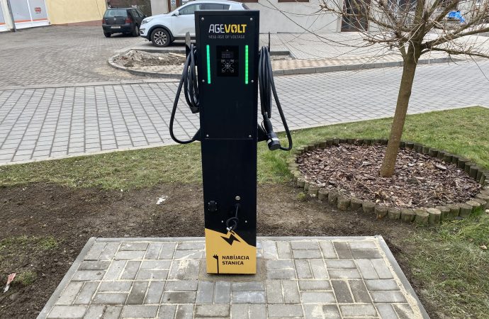 V obci Vysoká nad Kysucou pribudla nabíjacia stanica pre elektromobily