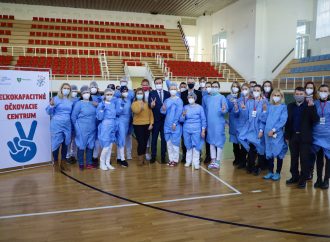 Žilinský samosprávny kraj otvoril veľkokapacitné očkovacie centrum v Žiline