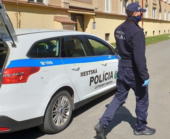 Mestskí policajti v Liptovskom Hrádku riešili v uplynulom roku 901 priestupkov