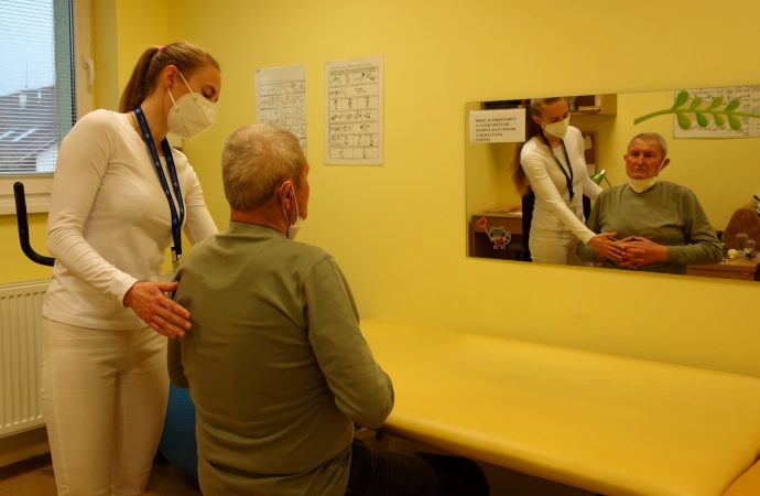 Špeciálna postcovidová rehabilitácia pomáha pacientom v Martine