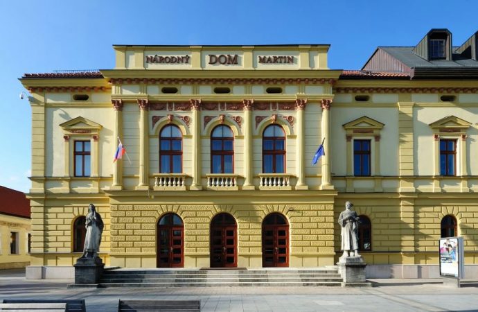 Slovenské komorné divadlo ponúka na máj bohatý program