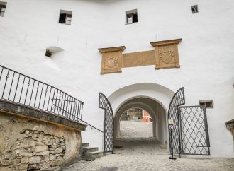 Reštaurovanie objektu Tretej hradnej brány Oravského hradu